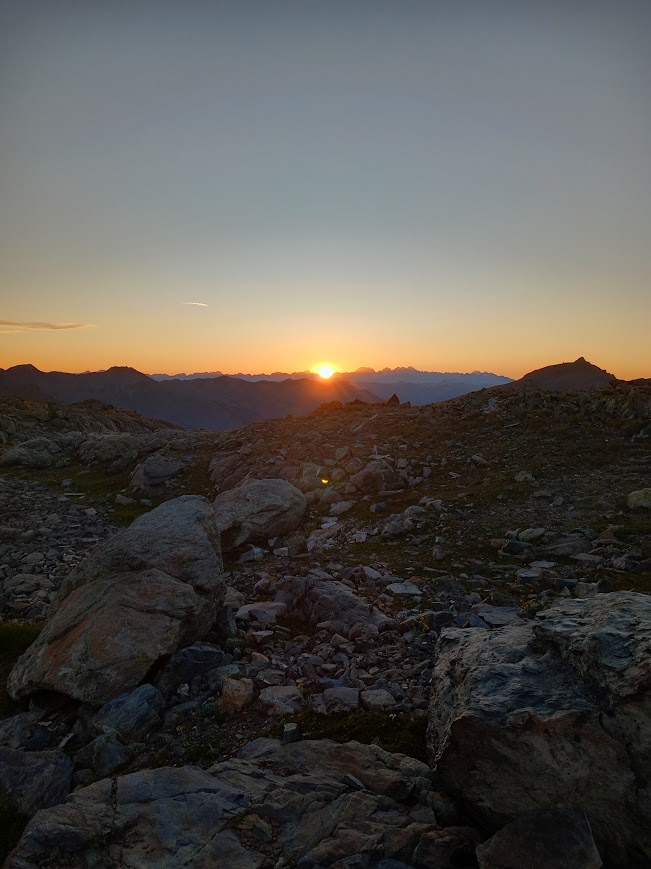 Coucher de soleil alpin